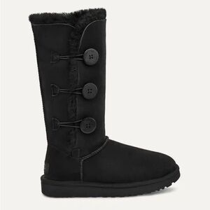 UGG Boots bailey button